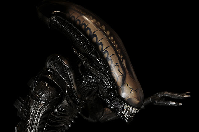 NECA Alien 18 inch action figure