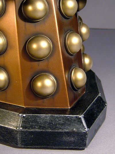 Dr. Who Dalek statue by Weta