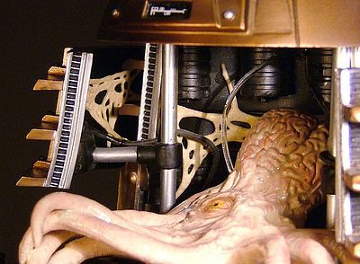 Dr. Who Dalek statue by Weta