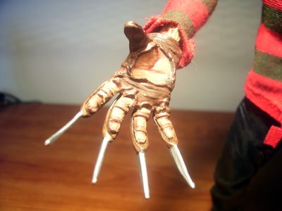 Freddy Krueger Dream Warrior action figure Cinema of Fear by Mezco Toyz