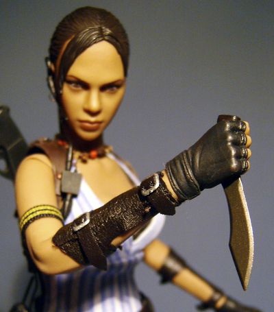 Resident Evil 5 Wesker and Sheva sixth scale action figures by Hot Toys
