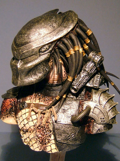 Hot Toys Predator bust