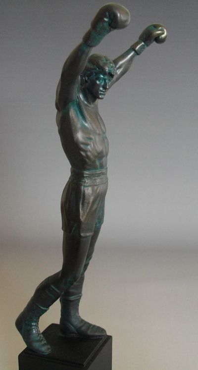 Rocky statue by Schomberg Studios