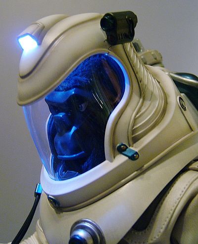 Apexplorer Space Adam action figure by Hot Toys and Winson Ma