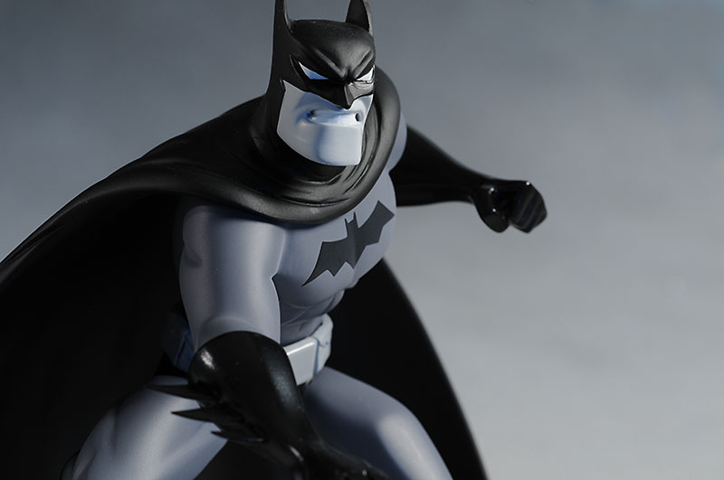 Bruce Timm Batman Black & White statue by DC Direct