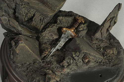 Lord of the Rings Berserker Uruk-Hai Premium Format Statue by Sideshow Collectibles