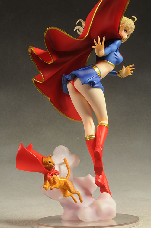 Bishoujo Supergirl statue by Kotobukiya