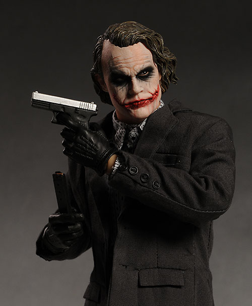 Dark Knight Bank Robber Joker 1/6th action figure by Hot Toys