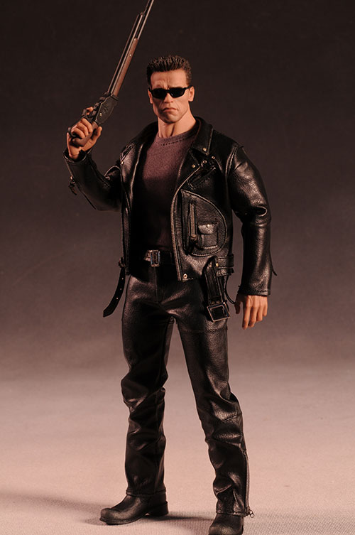 Terminator T-800 1/6th action figure by Hot Toys
