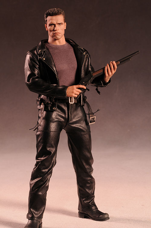 Terminator T-800 1/6th action figure by Hot Toys