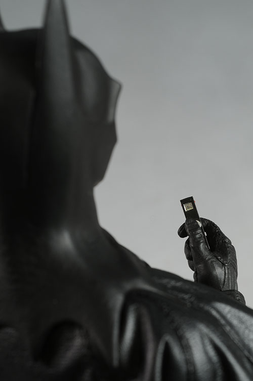 1989 Batman Michael Keaton action figure by Hot Toys