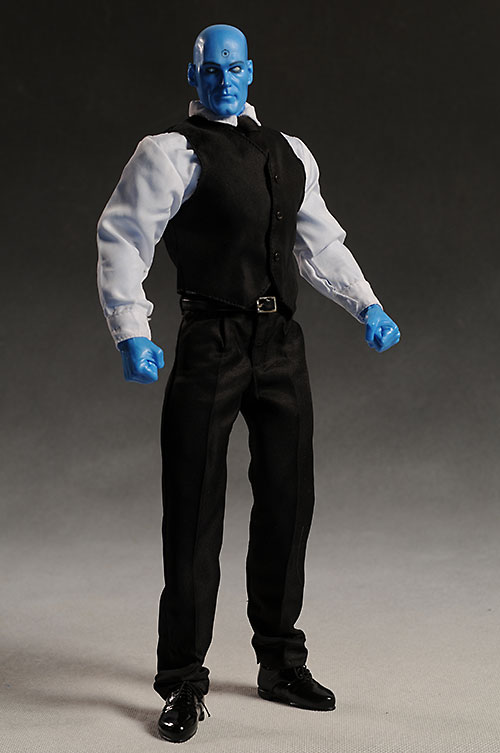 Watchmen Dr. Manhattan deluxe action figure by DC Direct