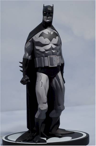 Batman Black & White Mike Mignola statue by DC Direct