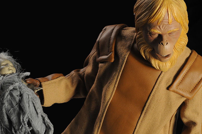 Dr. Zaius Planet of the Apes Premium Format statue by Sideshow Collectibles