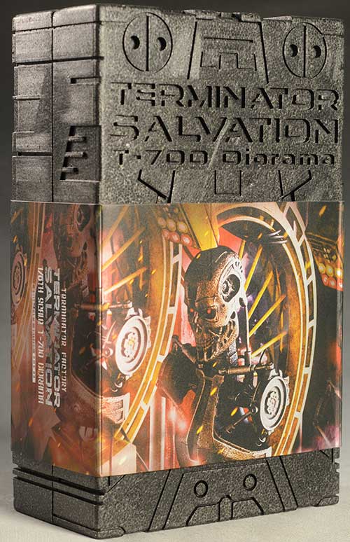 Terminator T-700 sixth scale diorama by hot Toys