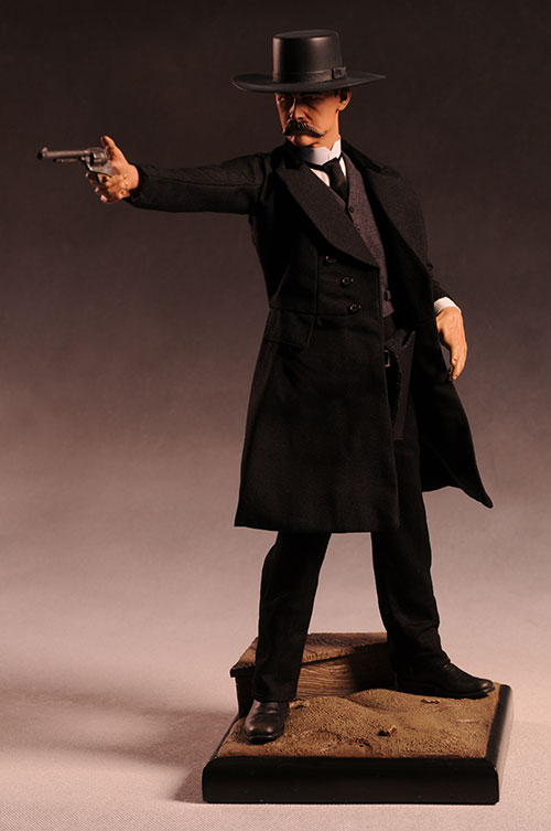 Wyatt Earp Premium Format Statue by Sideshow