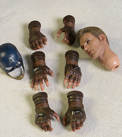Avengers Age of Ultron Captain America action figure by Hot Toys