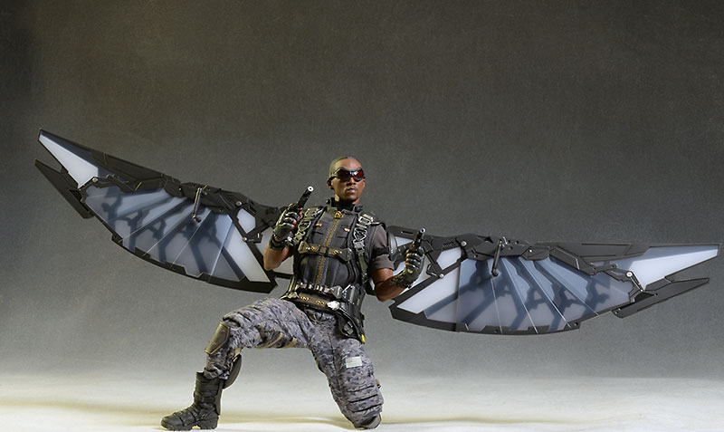 Hot Toys Falcon