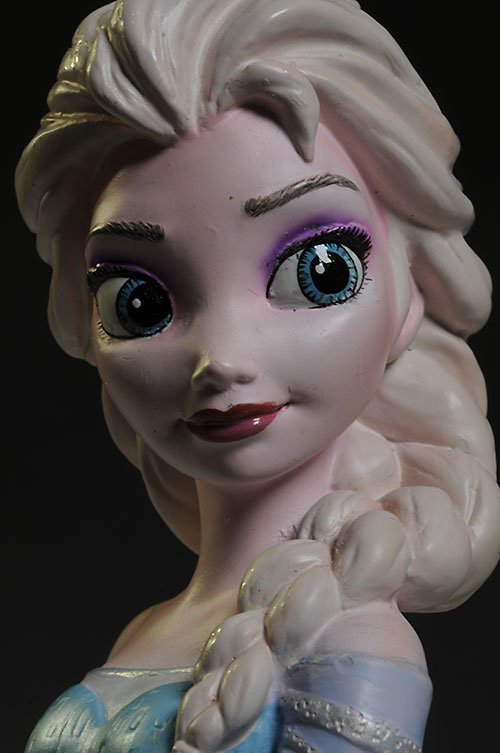 Frozen Anna and Elsa Mini-busts by Grand Jester