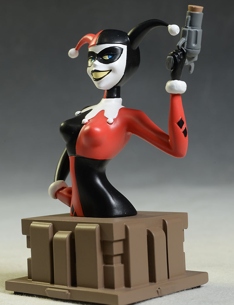 BTAS Harley Quinn mini-bust by DST