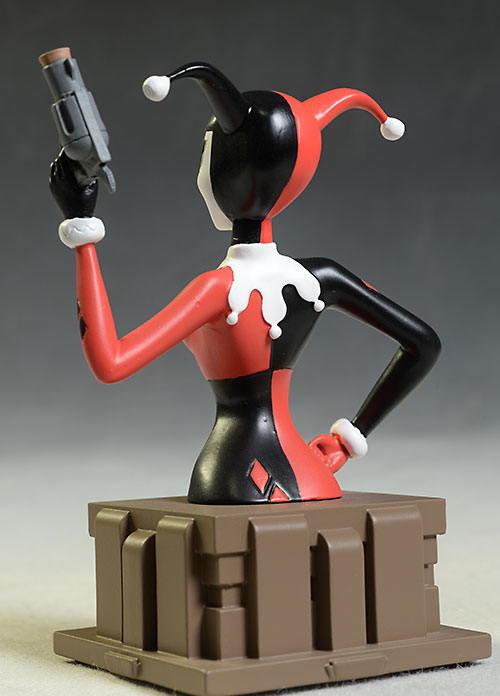 BTAS Harley Quinn mini-bust by DST