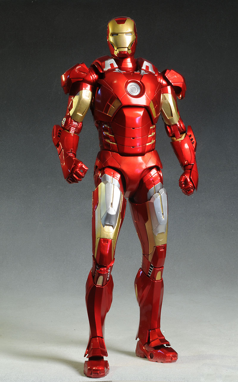 Avengers Iron Man 1/4 scale action figure by NECA