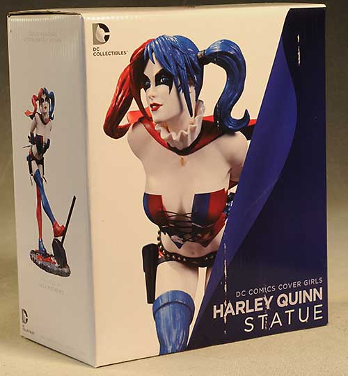 Cover Girls DCU Harley Quinn statue by DC Collectibles