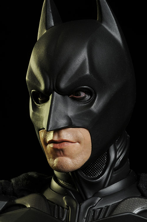 Dark Knight Rises Batman 1/4 scale action figure by Hot Toys