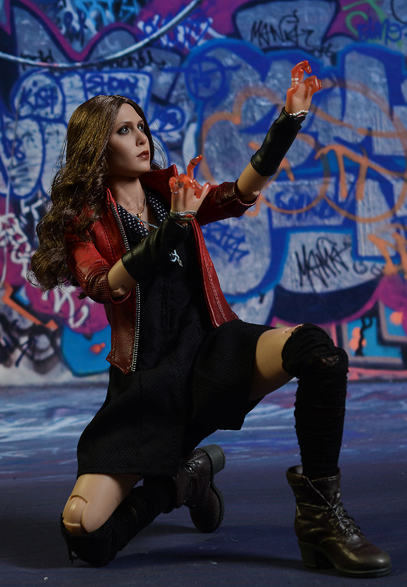 Avengers Scarlet Witch sixth scale figure by Hot Toys