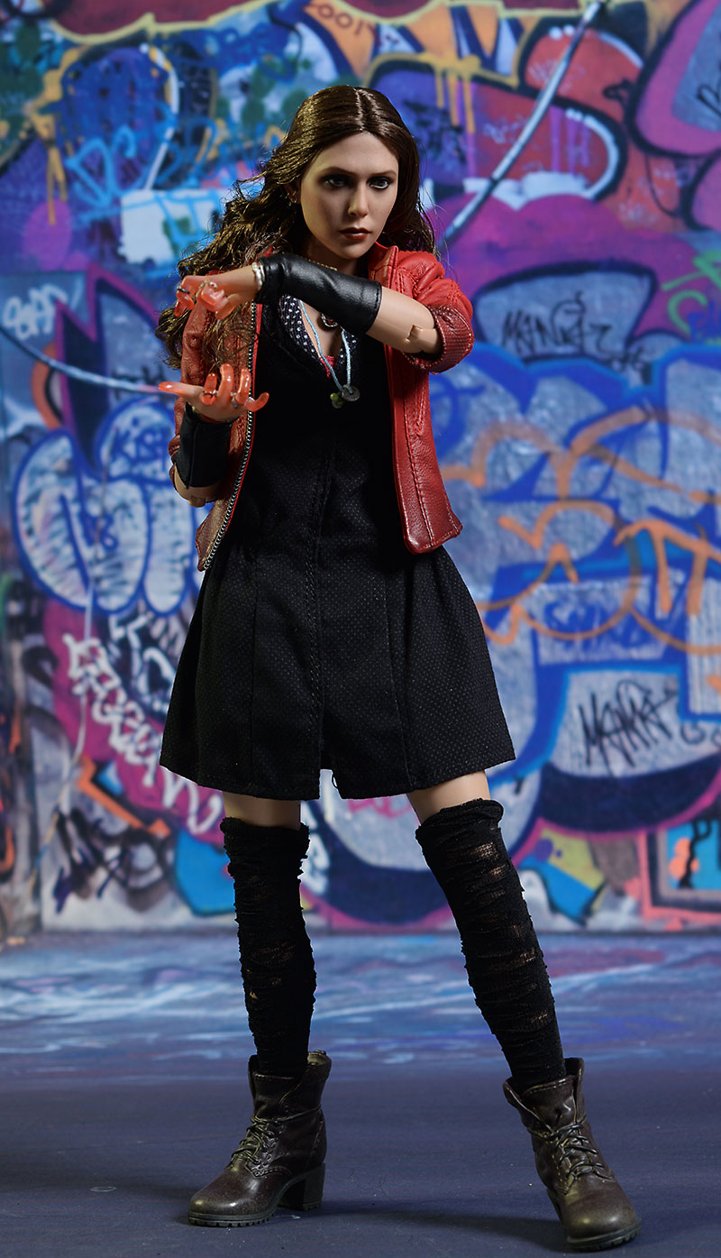 Avengers Scarlet Witch sixth scale figure by Hot Toys