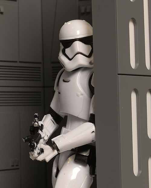 Space Walls Star Wars 1/12th diorama by GTP Toys