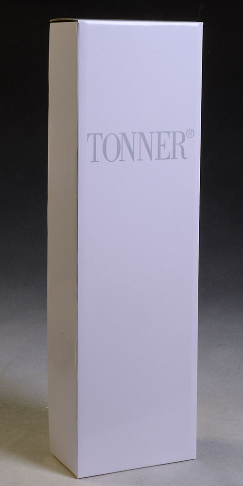 Tonner 1966 Julie Newmar Catwoman doll by Tonner