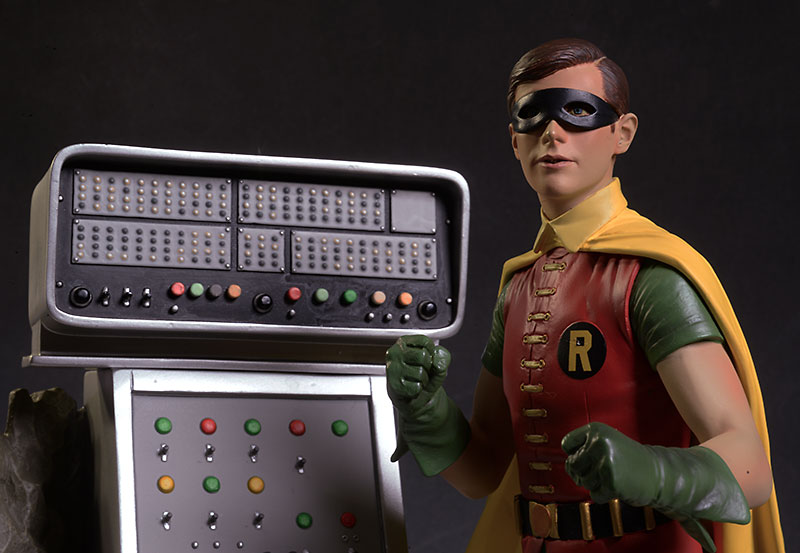Batman 1966 TV show Robin statue by Tweeterhead