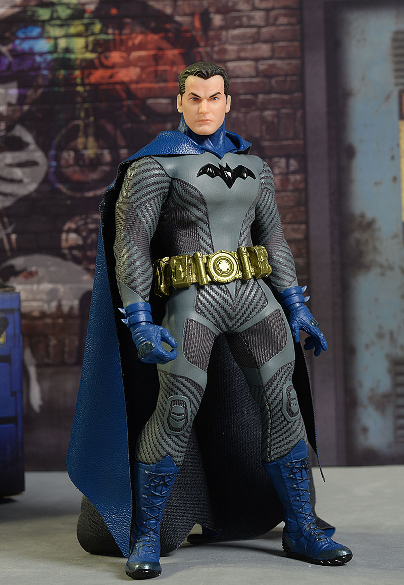 Ascending Knight Batman PX exclusive one:12 action figure by Mezco Toyz