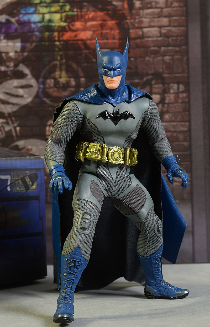 Ascending Knight Batman PX exclusive one:12 action figure by Mezco Toyz