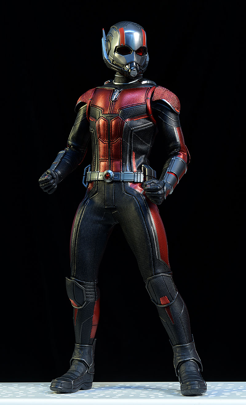 Ant-Man and the Wasp Ant-Man sixth scale action figure by Hot Toys