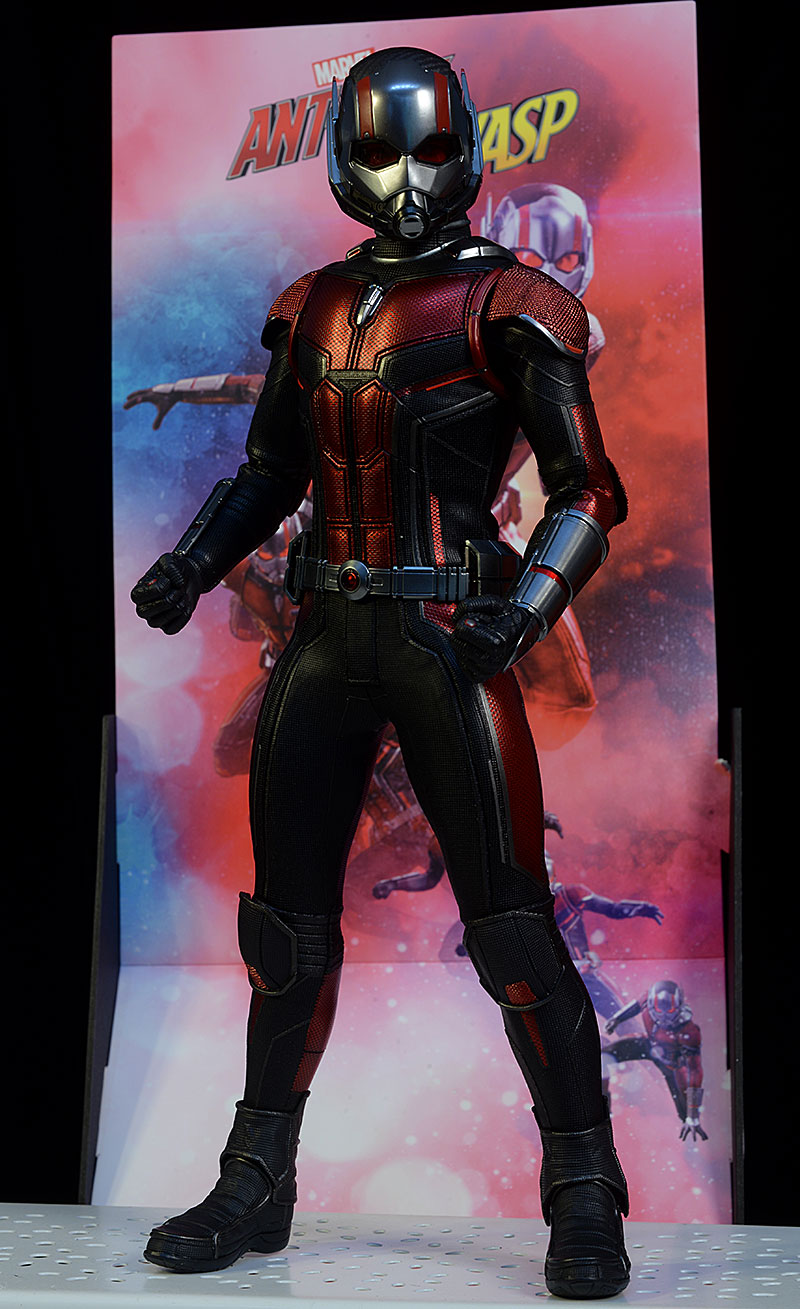Ant-Man and the Wasp Ant-Man sixth scale action figure by Hot Toys