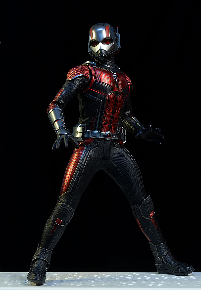 Ant-Man and the Wasp Ant-Man sixth scale action figure by Hot Toys