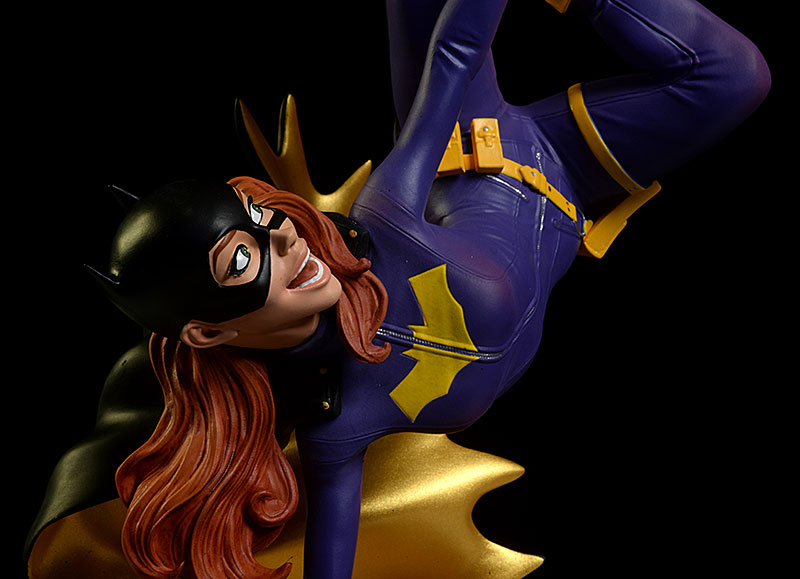 Batgirl Joelle Jones Cover Girls statue by DC Collectibles