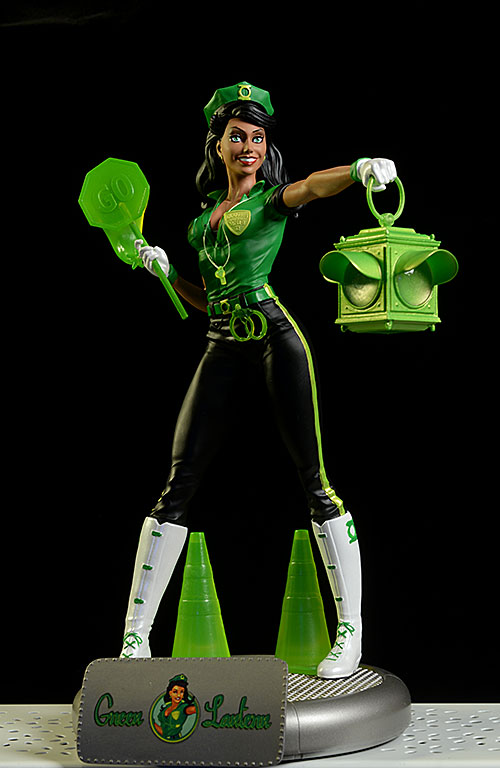 Green Lantern Jessica Cruz DC Bombshells statue by DC Collectibles
