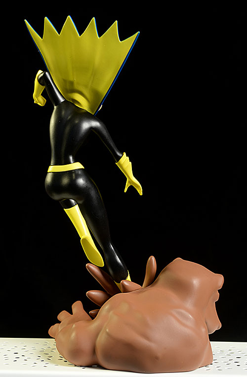 Batgirl TNBA Gallery statue from Diamond Select toys