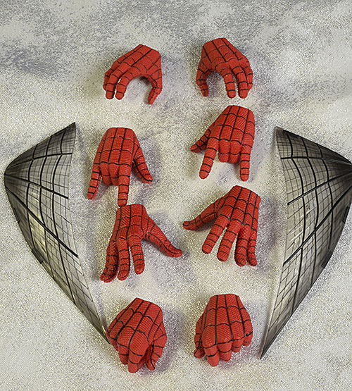 Spider-Man Homecoming sixth scale action figure by Hot Toys