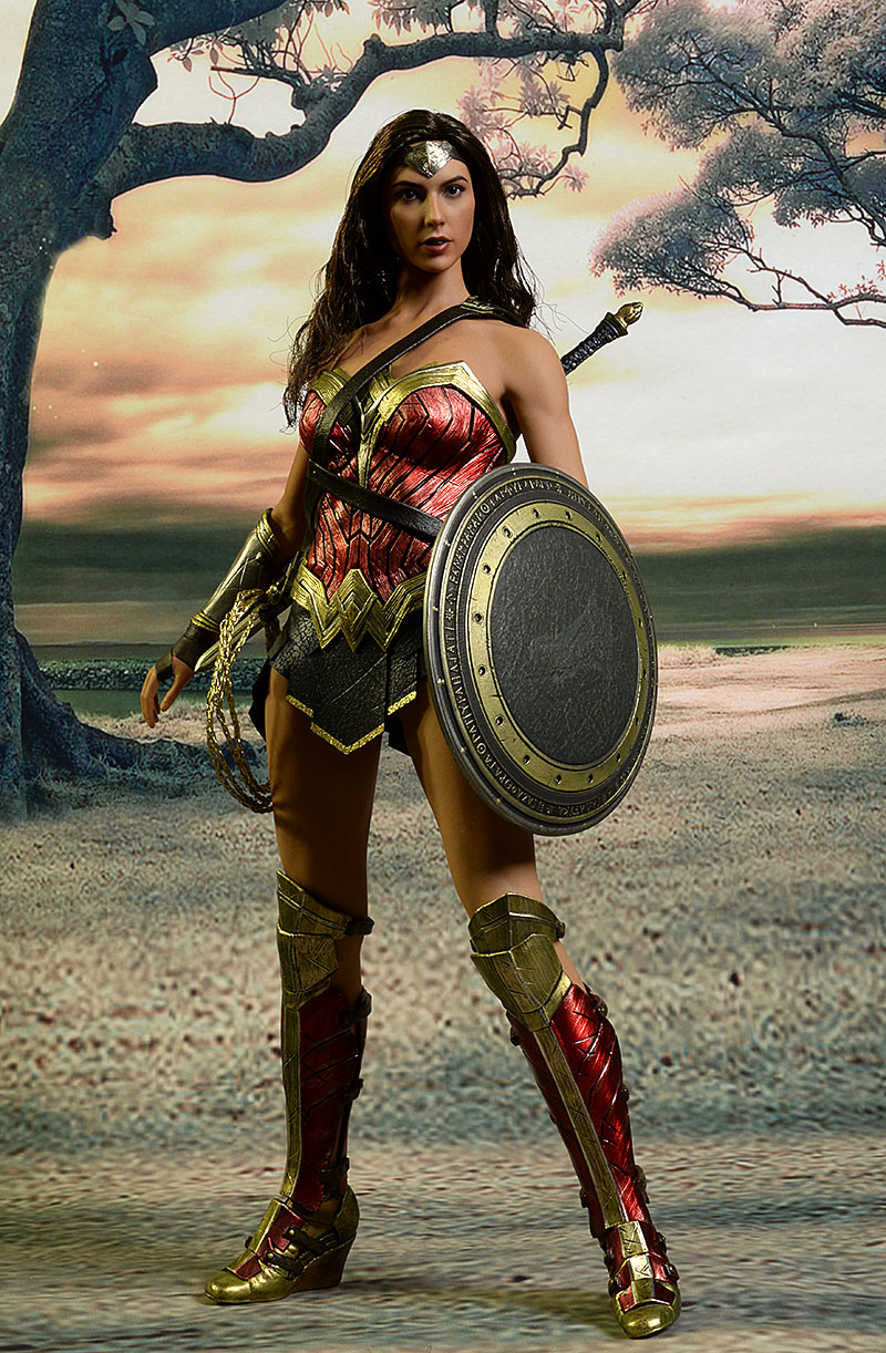 Wonder Woman Batman V Superman sixth scale action figure by Hot Toys