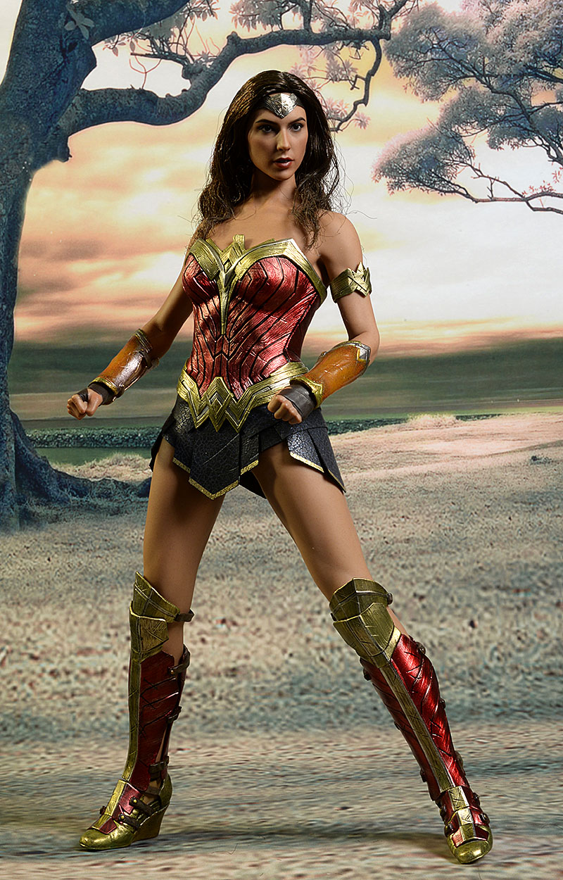 Wonder Woman Batman V Superman sixth scale action figure by Hot Toys