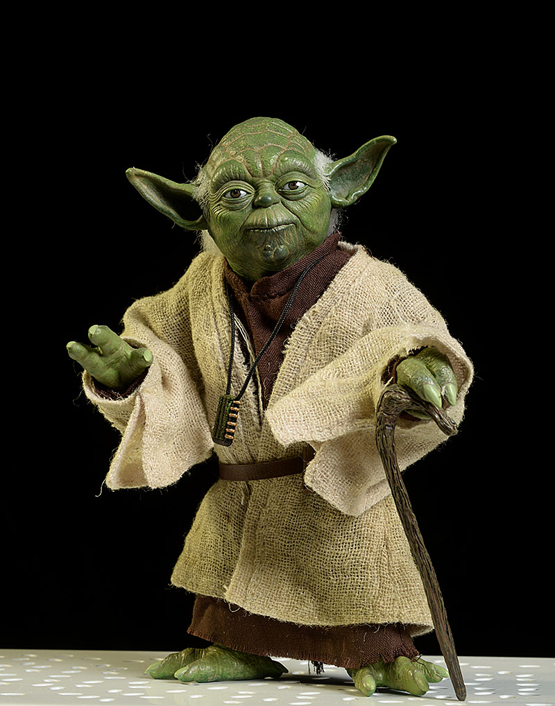 Yoda Star Wars sixth scale action figure by Hot Toys