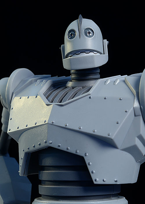 Iron Giant Battle Mode action figure by DST
