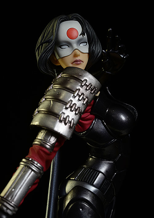 Katana DC Bishoujo statue by Kotobukiya