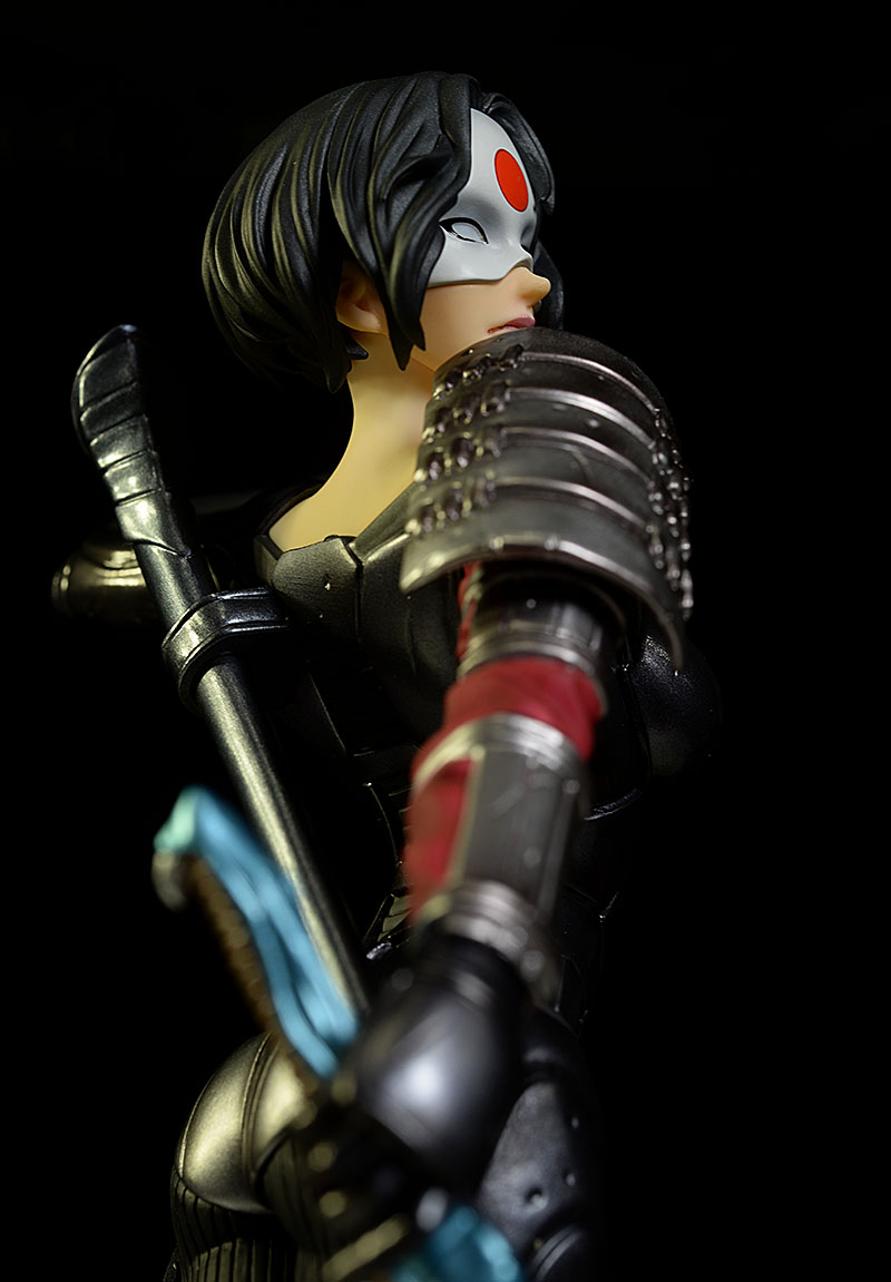 Katana DC Bishoujo statue by Kotobukiya