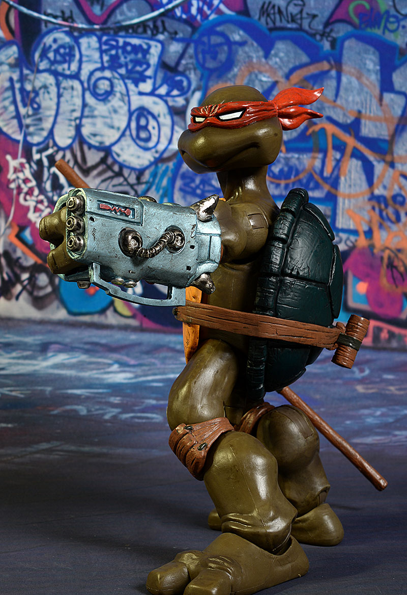 Donatello TMNT sixth scale action figure exclusive by Mondo