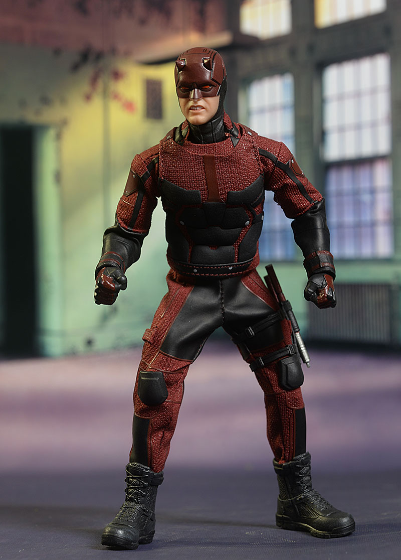 Daredevil Netflix One:12 Collective action figure by Mezco